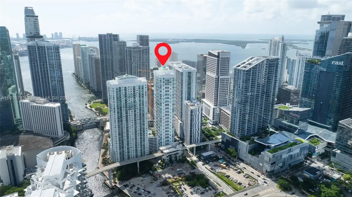 41 SE 5th St #1212, Miami, FL 33131 - Image #1