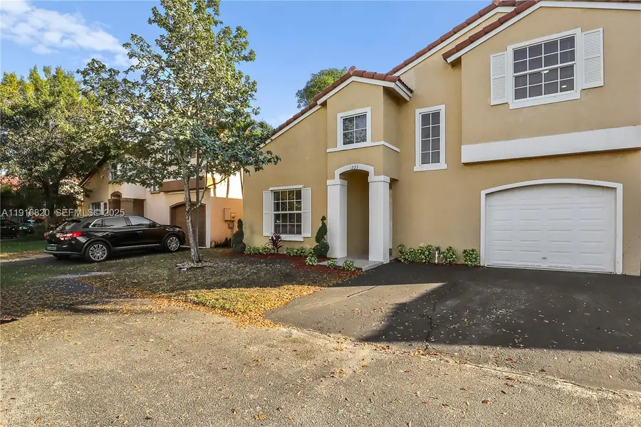 1223 NW 125th Ter, Sunrise, FL 33323 - Image #3