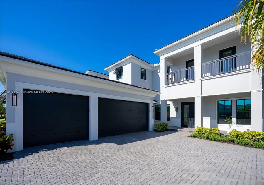 13402 Artisan Cir, Palm Beach Gardens, FL 33418 - Image #2