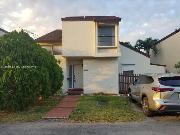 9721 NW 5 Lane, Miami, FL 33172