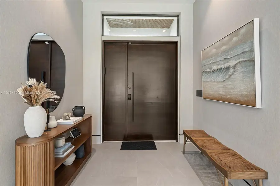 900 Washington St, Hollywood, FL 33019 - Image #2