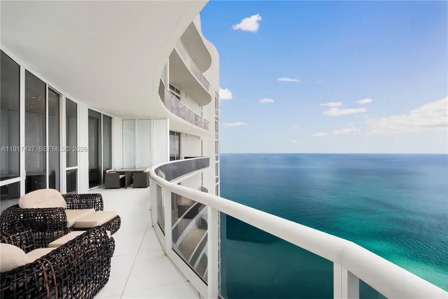 15811 Collins Ave #4107, Sunny Isles Beach, FL 33160 - Image #3