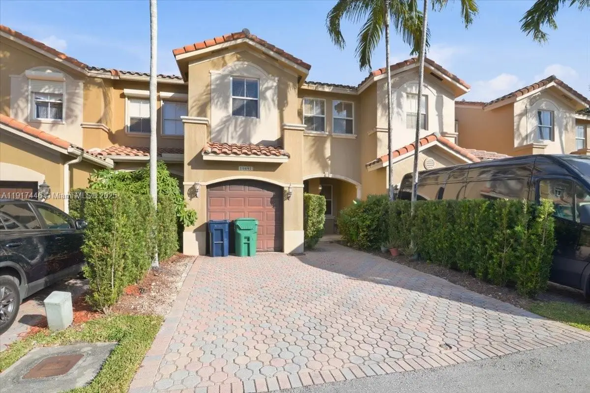 10891 SW 88th Ter, Miami, FL 33176 - Image #1