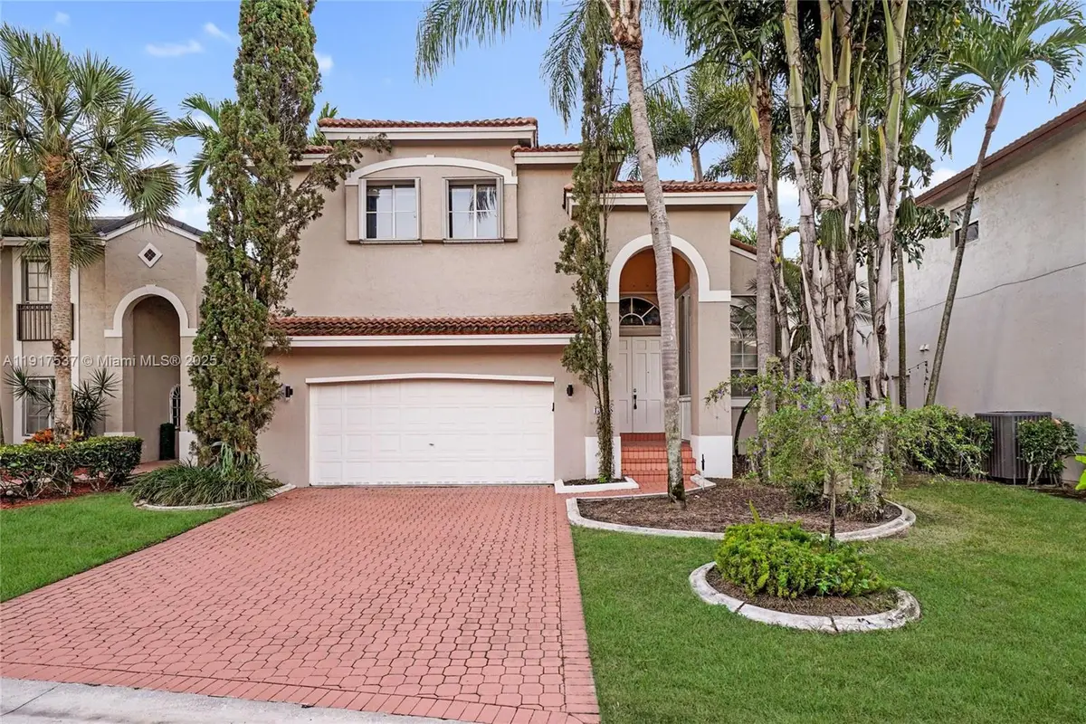 15658 SW 16th St, Pembroke Pines, FL 33027 - Image #1
