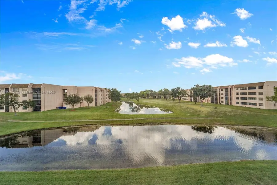 2603 NW 103rd Ave #304, Sunrise, FL 33322 - Image #2