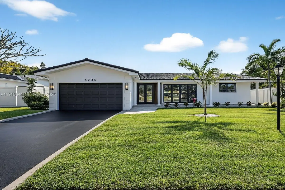 5208 Monroe St, Hollywood, FL 33021 - Image #1