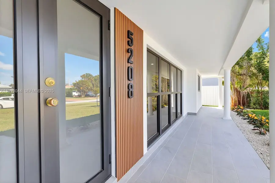 5208 Monroe St, Hollywood, FL 33021 - Image #3