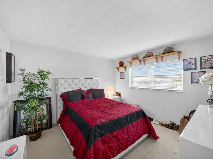 21 E Yacht Club Dr #505, North Palm Beach, FL 33408 - Image #3