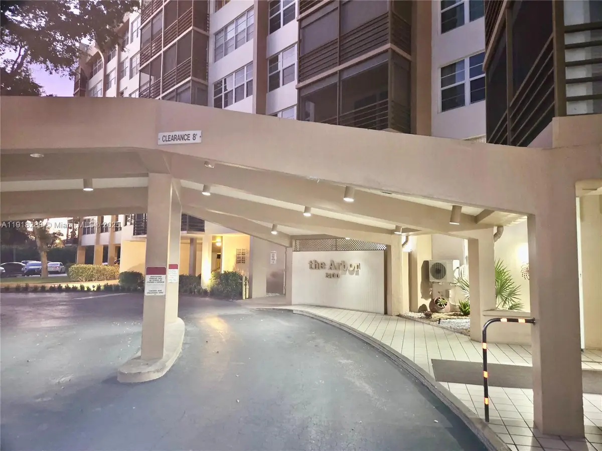 1400 Saint Charles Pl #612, Pembroke Pines, FL 33026 - Image #1