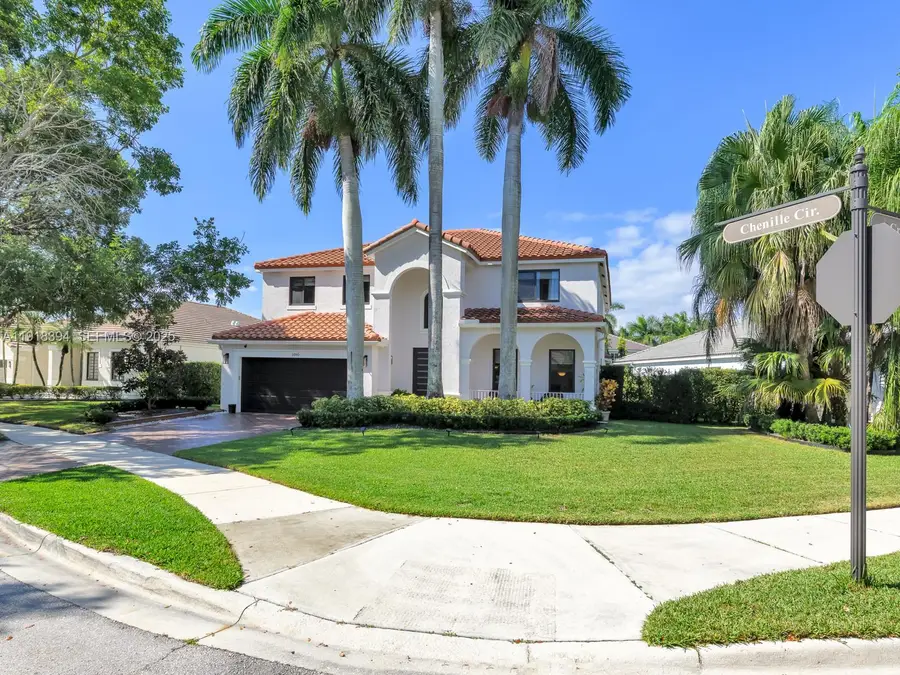 1090 Chenille Cir, Weston, FL 33327 - Image #3