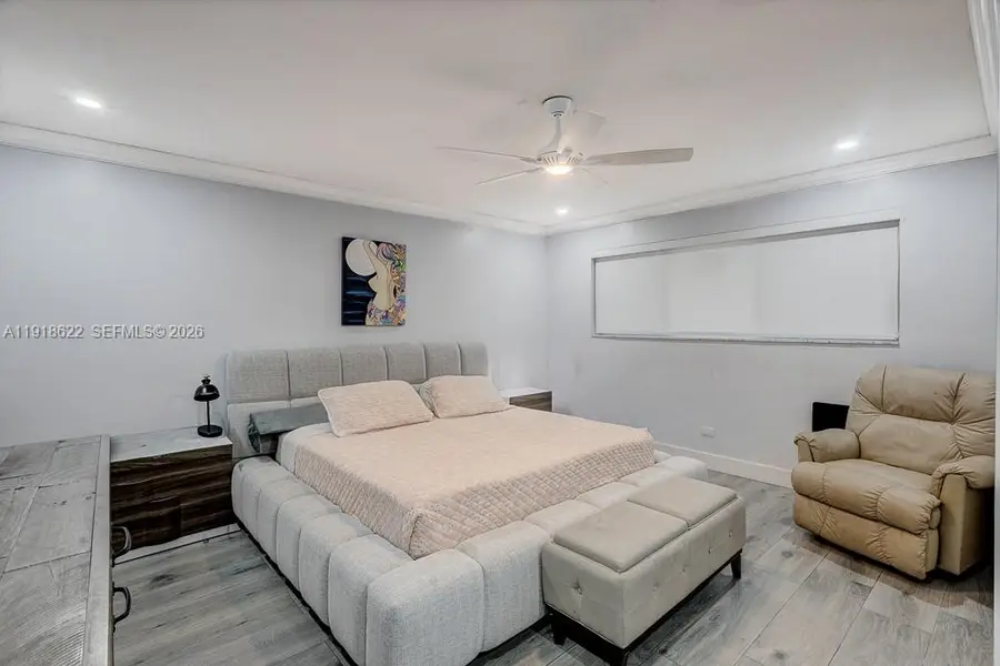 8290 Sunset Dr, Miami, FL 33143 - Image #2