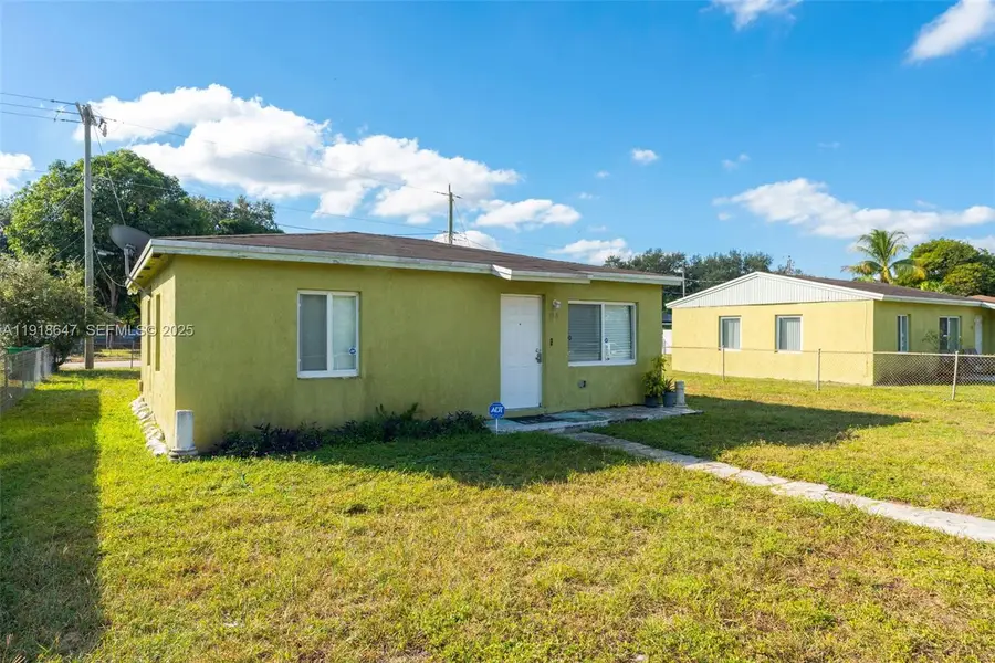 2210 NW 155th St, Miami Gardens, FL 33054 - Image #2