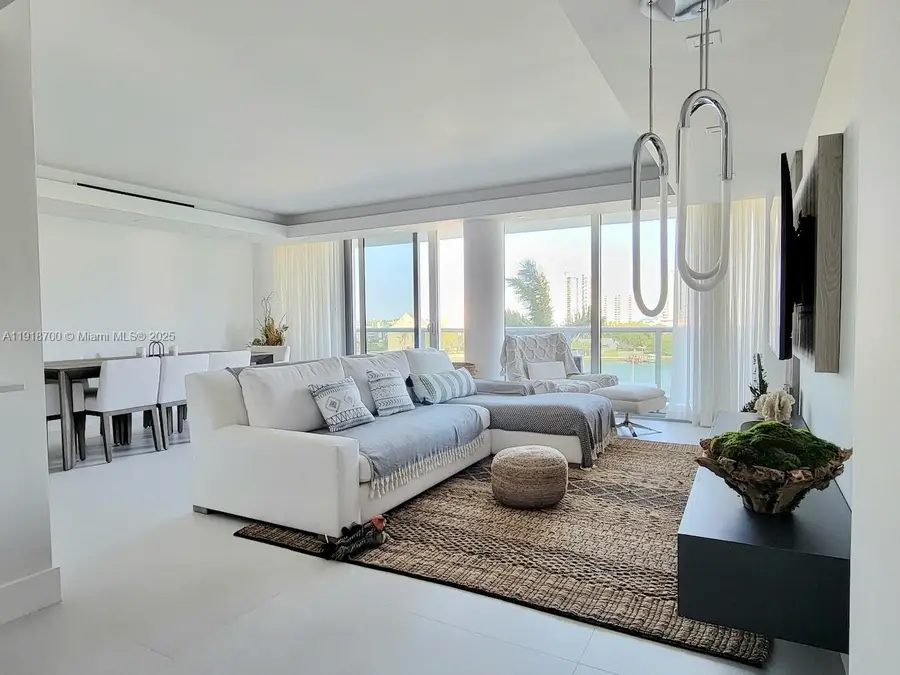 900 Bay Dr #524, Miami Beach, FL 33141 - Image #3