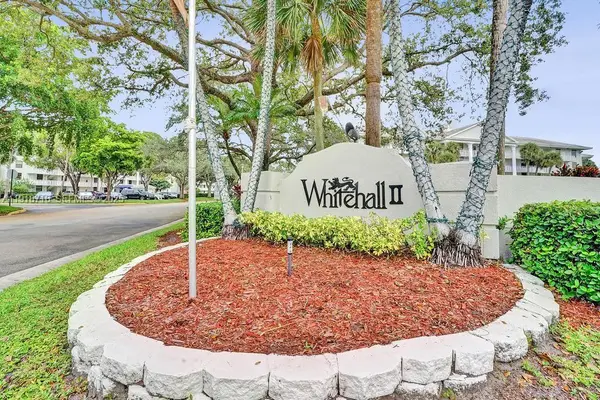 1715 Whitehall Dr #305, Davie, FL 33324