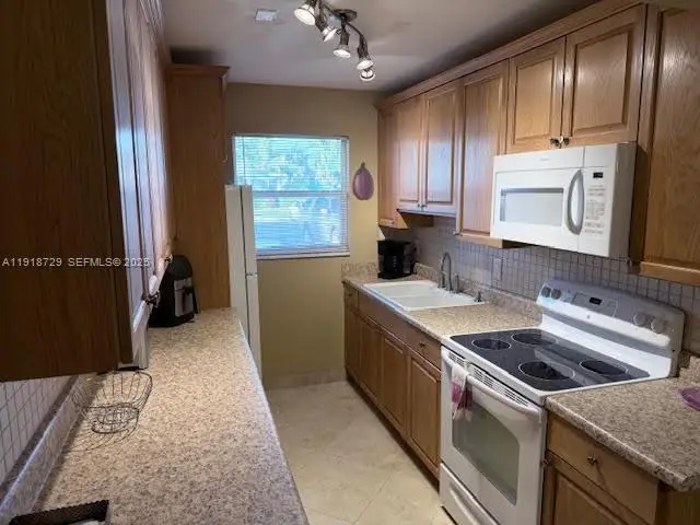 260 S Boulevard #A, Boynton Beach, FL 33435 - Image #2