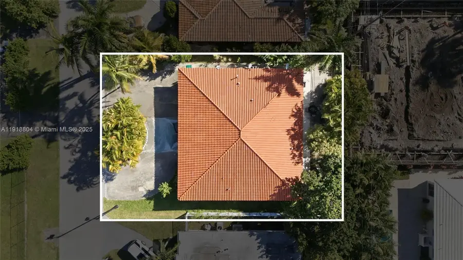 272 191st Ter, Sunny Isles Beach, FL 33160 - #3