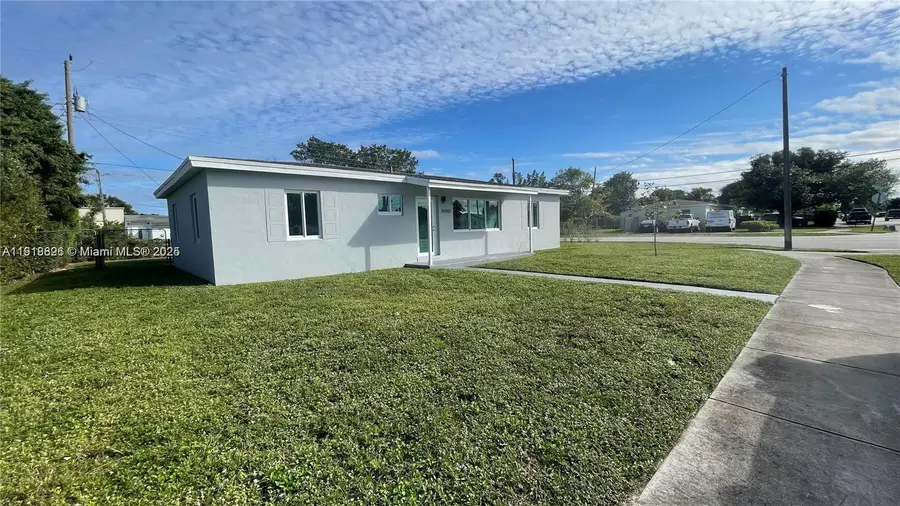 15901 NW 27th Pl, Miami Gardens, FL 33054 - Image #2
