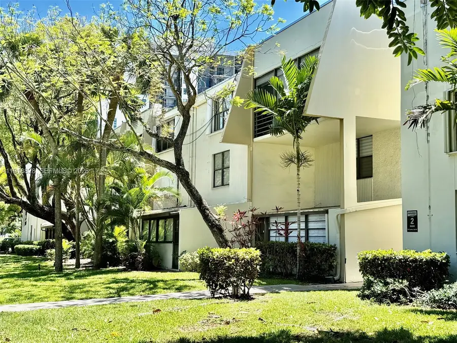 20200 W Country Club Dr #112, Aventura, FL 33180 - #2