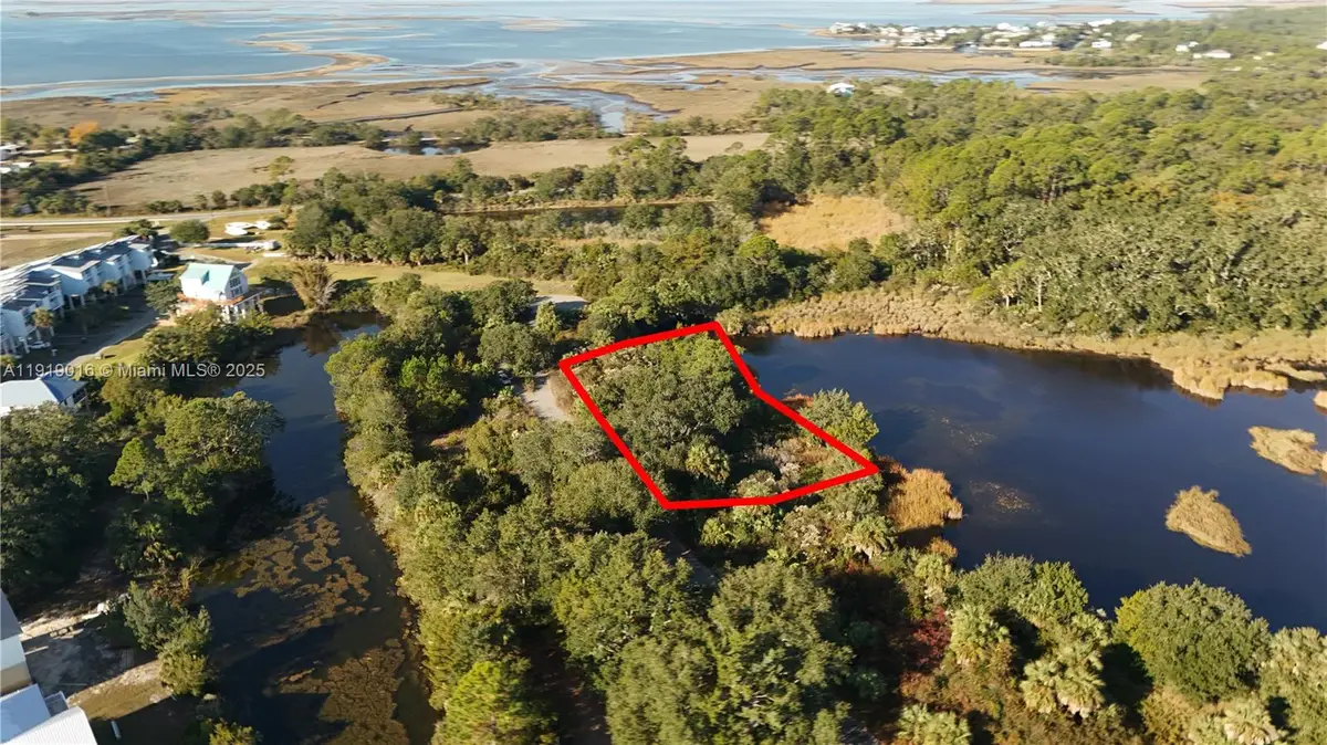 0 Lakeview Ct, San Antonio, FL 32327 - #1