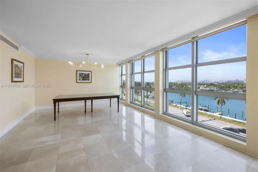 5055 Collins Ave #6M, Miami Beach, FL 33140 - Image #3