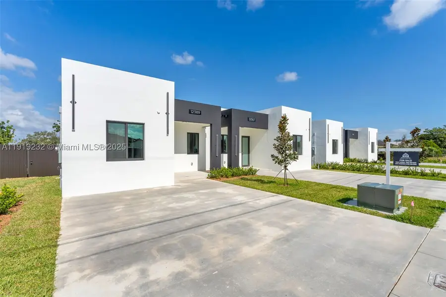 12389 SW 220 St, Miami, FL 33170 - #2