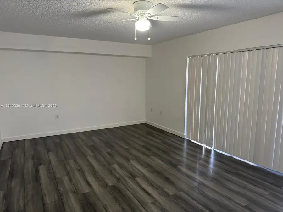 513 GREEN Springs Place #513, West Palm Beach, FL 33409 - Image #3