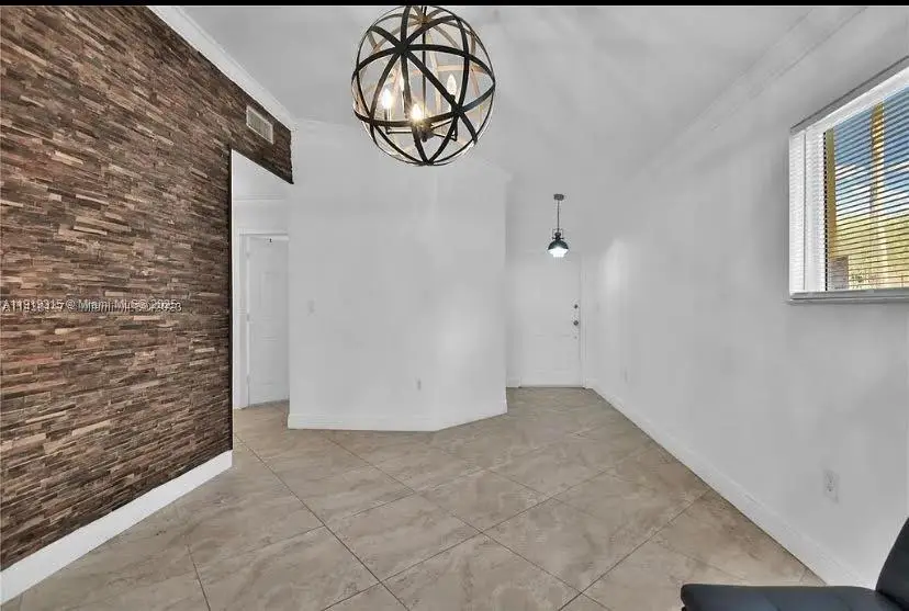 985 NE 33rd Ter #201, Homestead, FL 33033 - Image #2