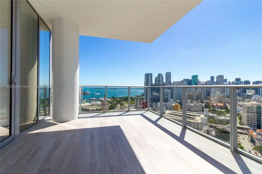 851 NE 1st Ave #2811, Miami, FL 33132 - Image #2