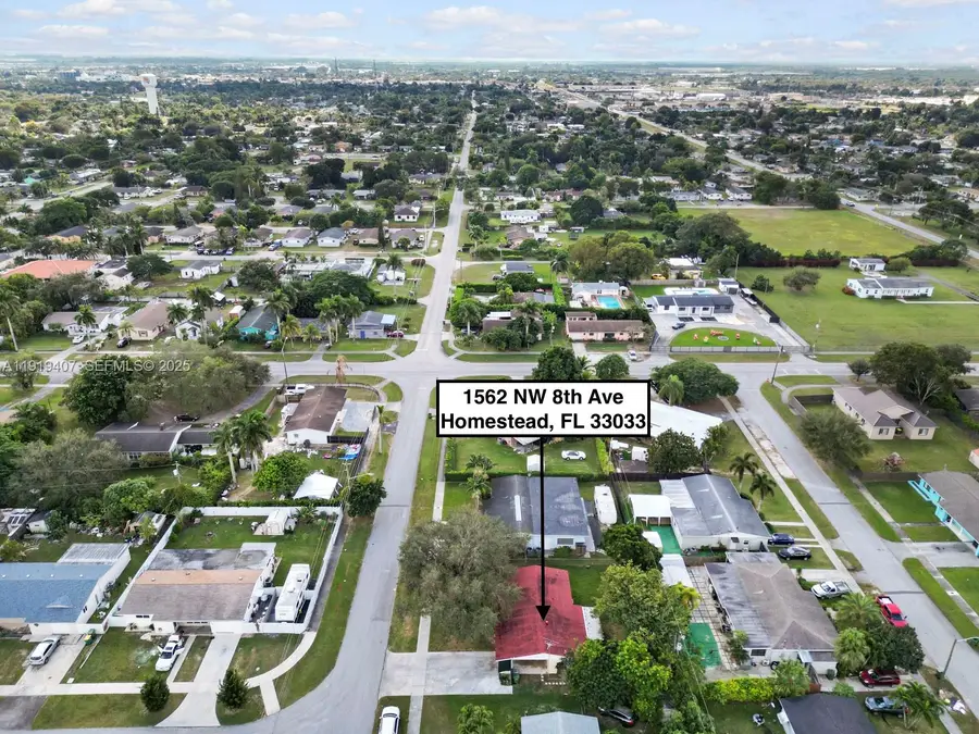 1562 NW 8th Ave, Homestead, FL 33030 - Image #3