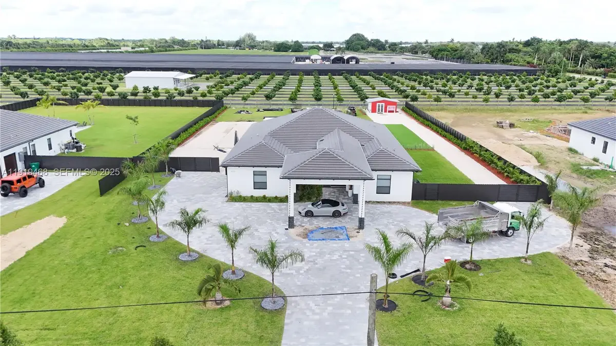 18261 SW 224th St, Miami, FL 33170 - Image #1