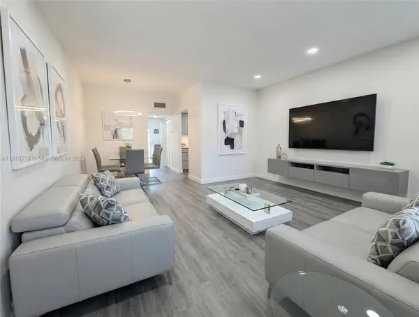 3081 NW 47th Ter #202, Lauderdale Lakes, FL 33313