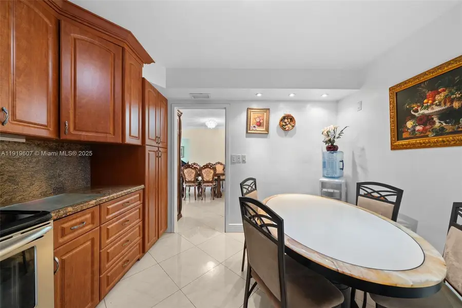 301 174th St #1109, Sunny Isles Beach, FL 33160 - Image #3