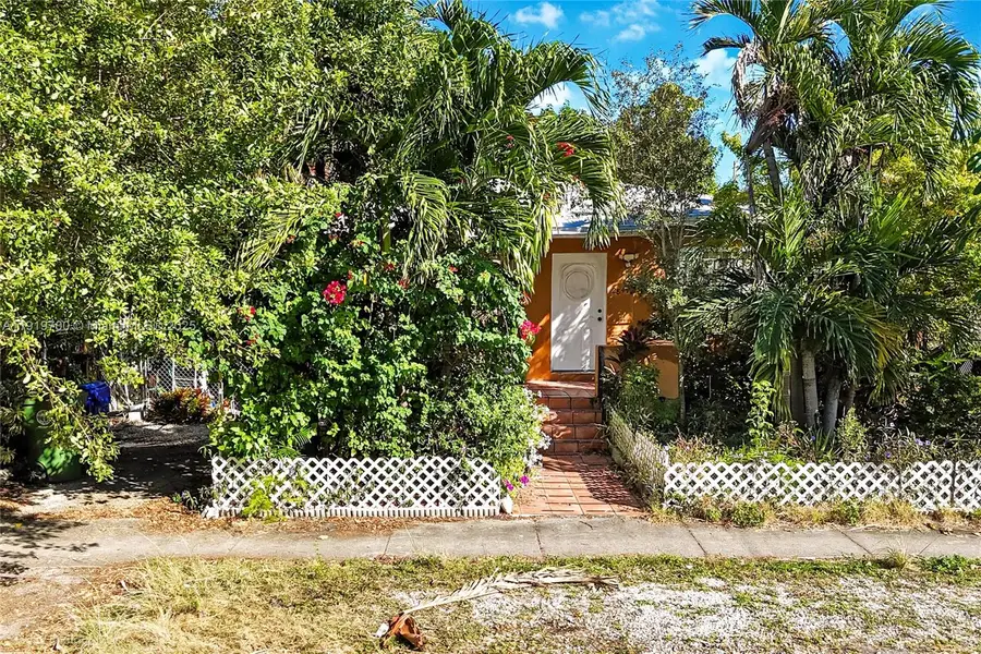 2845 SW 37th Ct, Miami, FL 33134 - Image #2