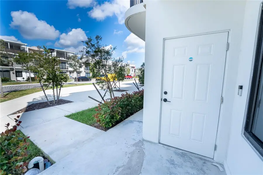 14580 SW 261st St, Homestead, FL 33032 - Image #2