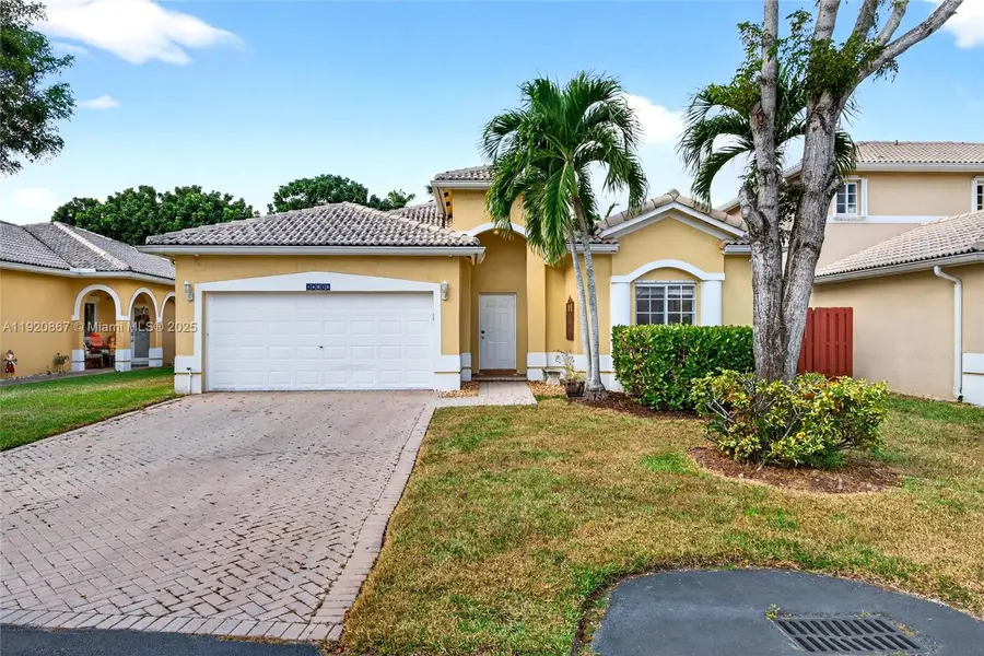 14010 SW 154th Pl, Miami, FL 33196 - Image #2