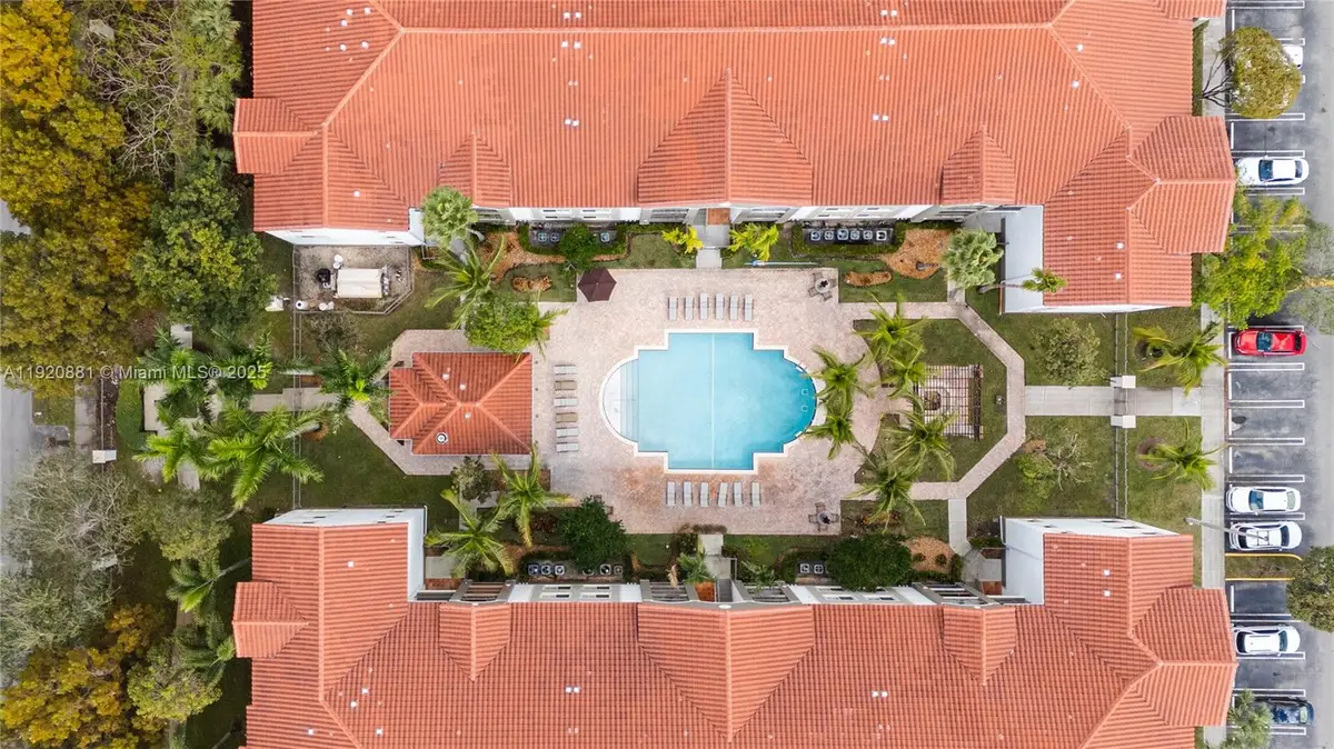 6821 SW 44th St #203, Miami, FL 33155 - Image #1