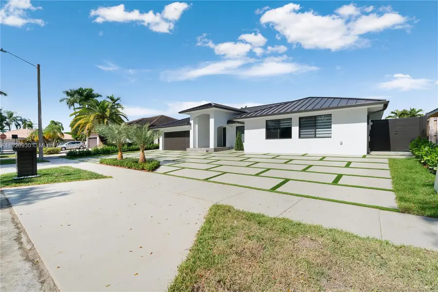 15563 SW 115th St, Miami, FL 33196 - Image #2