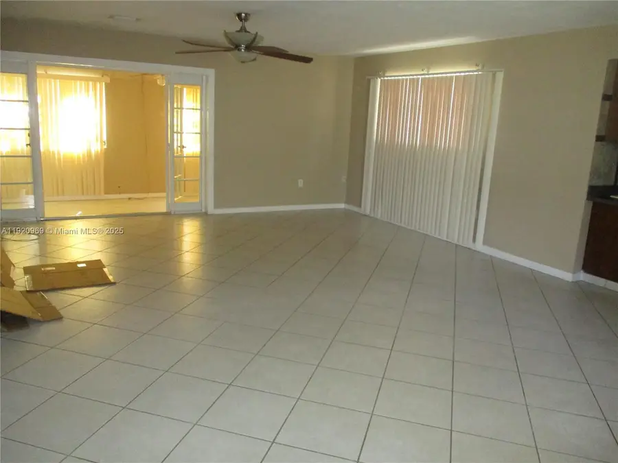 9750 Dominican Dr, Cutler Bay, FL 33189 - Image #2