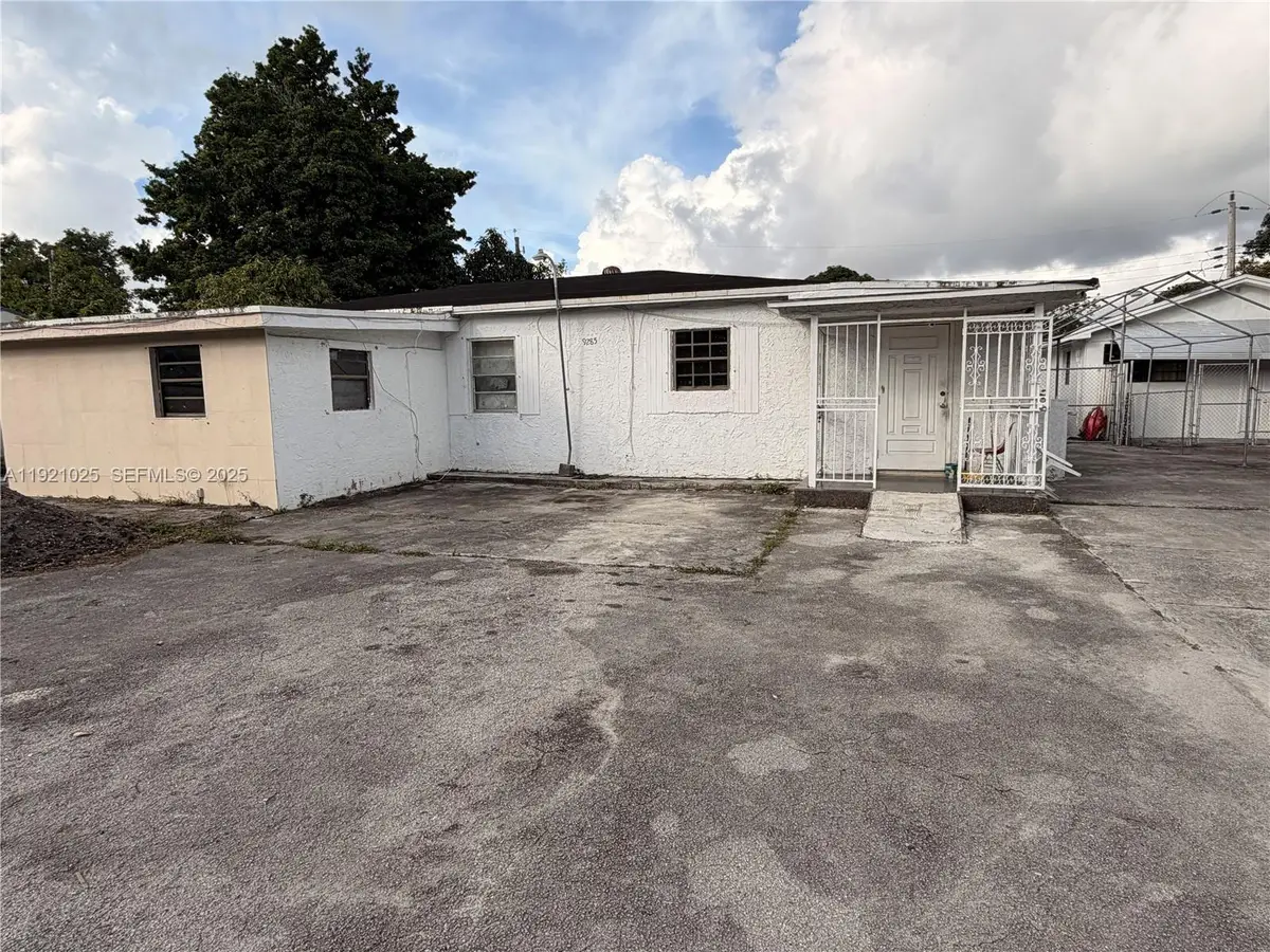 9285 NW 32nd Ct Rd, Miami, FL 33147 - Image #1