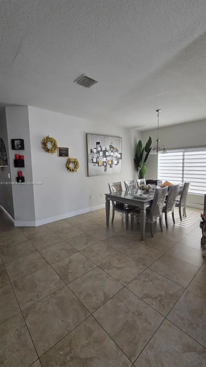 3241 SW 147th Ct, Miami, FL 33185 - Image #2