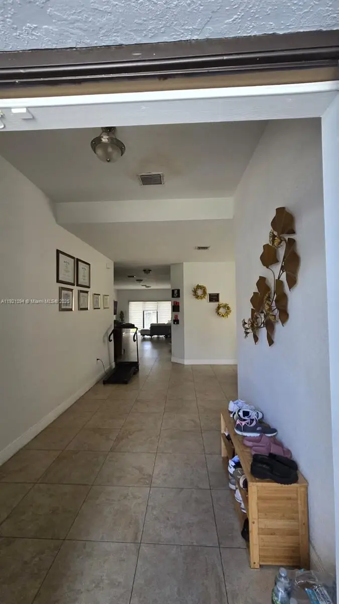 3241 SW 147th Ct, Miami, FL 33185 - Image #3