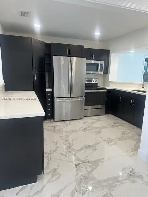 2220 SW 67th Way, Miramar, FL 33023 - Image #2