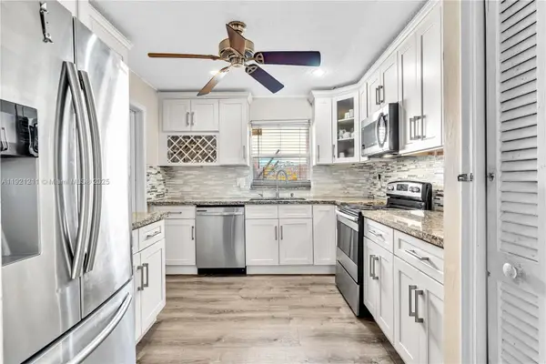 2001 SW 84th Ter, North Lauderdale, FL 33068