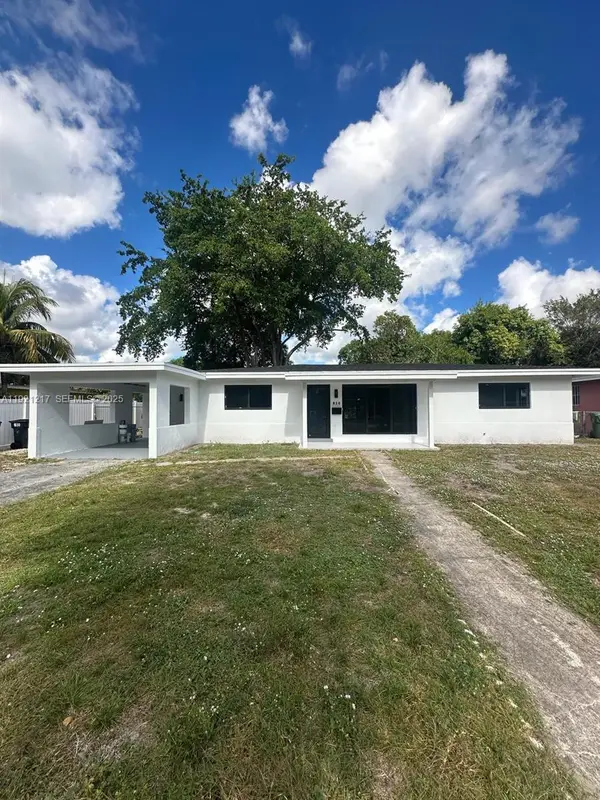 810 Wyoming Ave, Fort Lauderdale, FL 33312