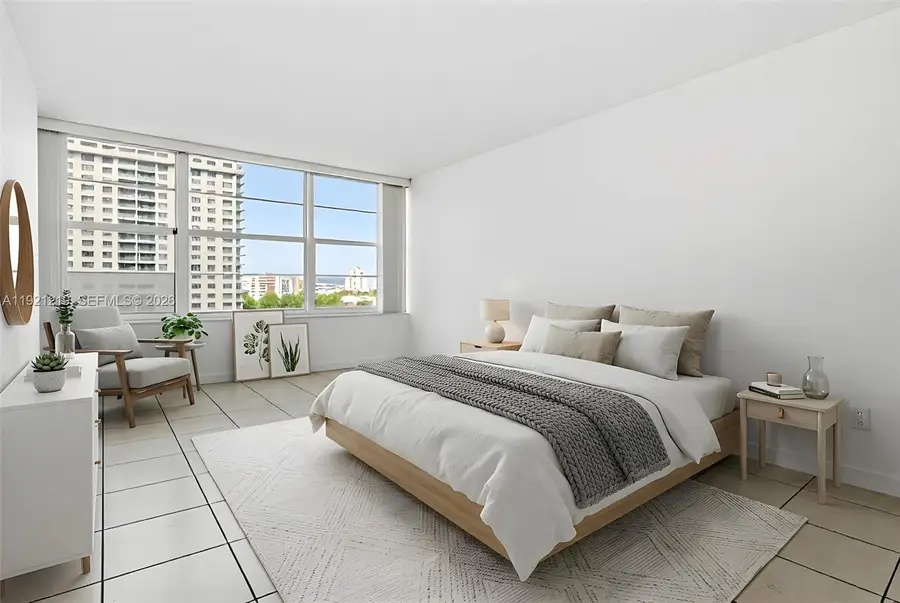 18071 Biscayne Blvd #802, Aventura, FL 33160 - Image #2