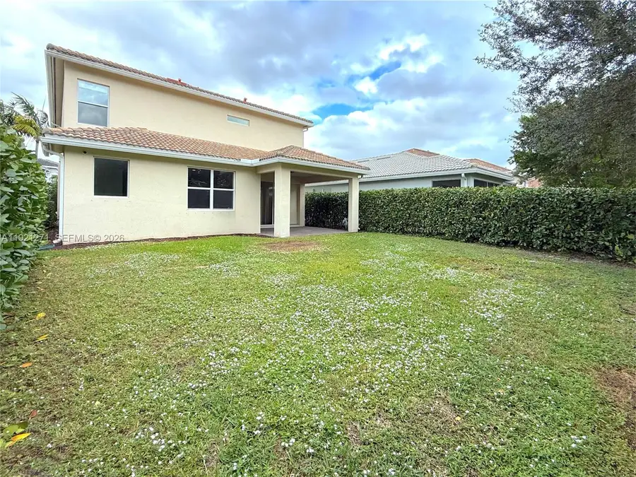 4352 Large Leaf Ln, Hollywood, FL 33021 - Image #2