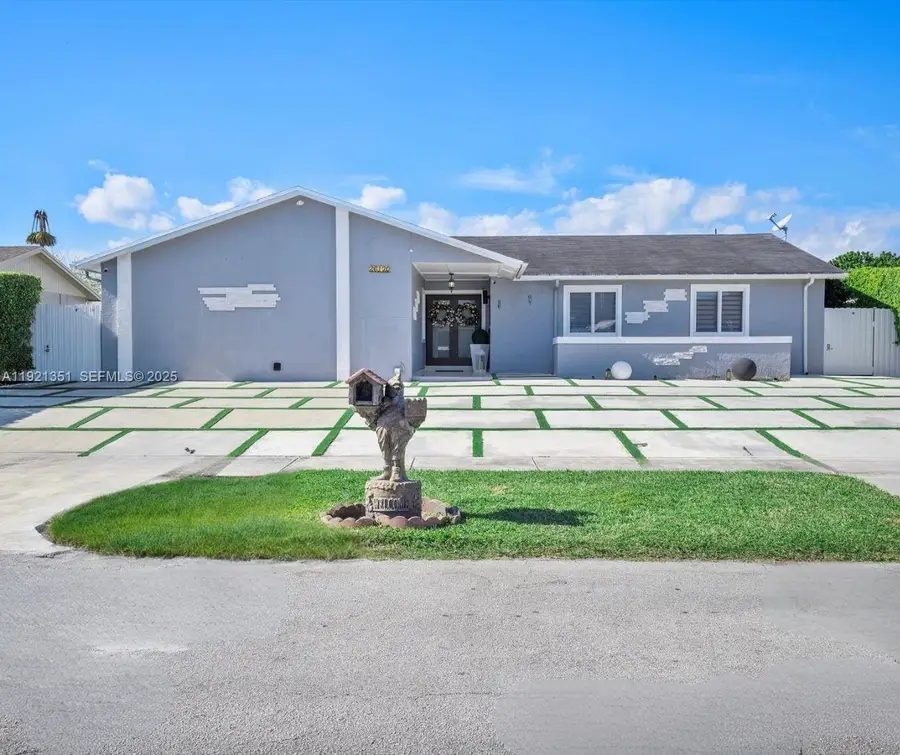 26130 SW 130th Ave, Homestead, FL 33032 - Image #2