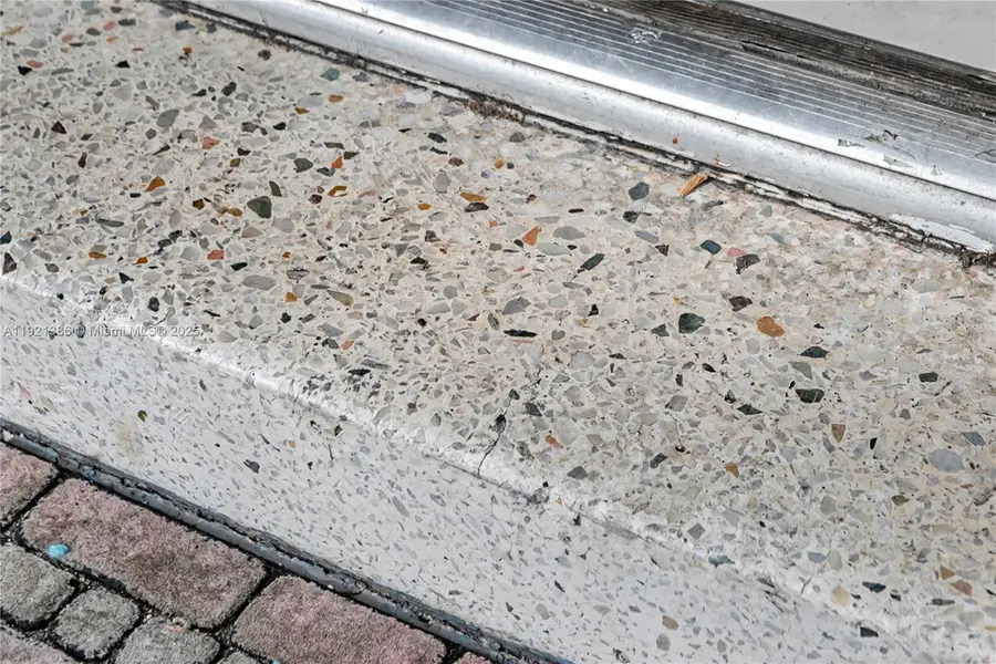 14500 NE 5th Ct, Miami, FL 33161 - Image #3