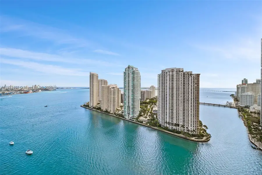 300 S Biscayne Blvd #2710, Miami, FL 33131 - Image #2