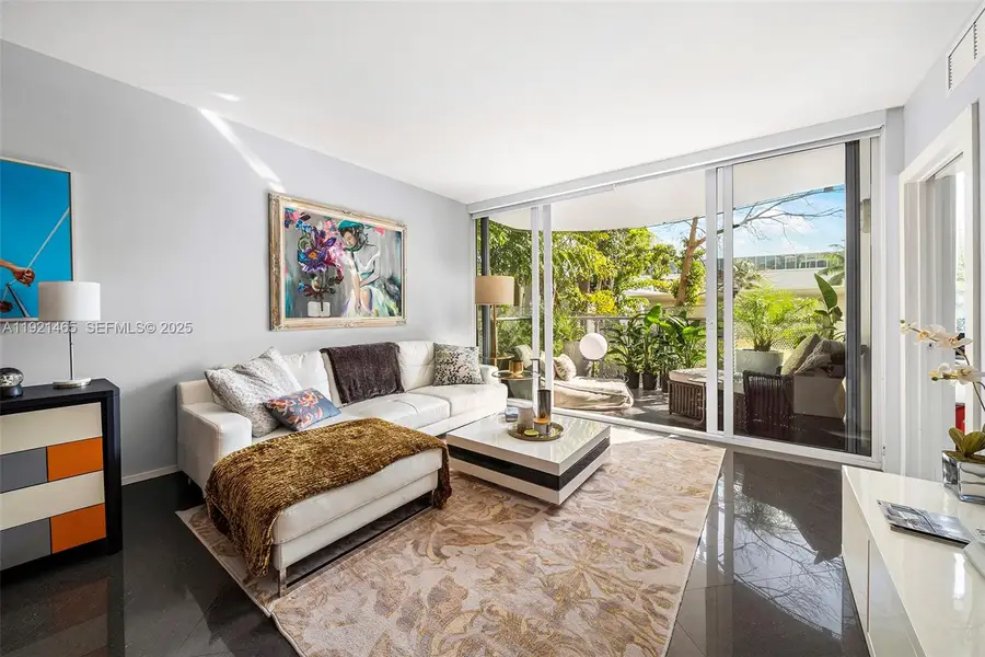 2155 Washington Ct #205, Miami Beach, FL 33139 - Image #2